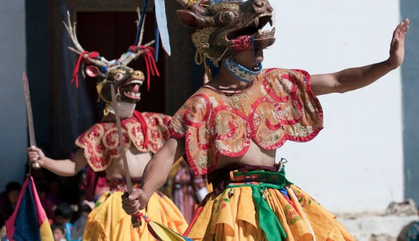 Bhutan Black-Necked Crane Festival Tour-Tourinbhutan