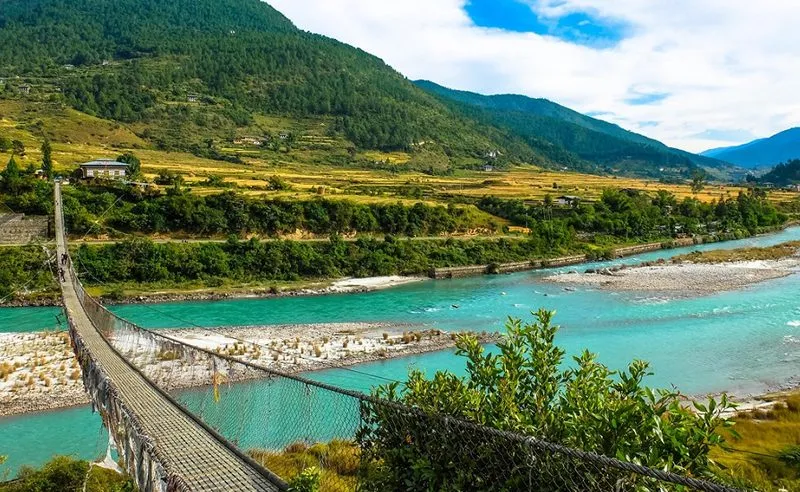 Punakha-suspension-bridge-1