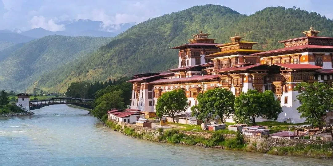 Bhutan-tour-in-september