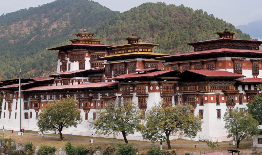Dress Code for Visiting Monastery .
