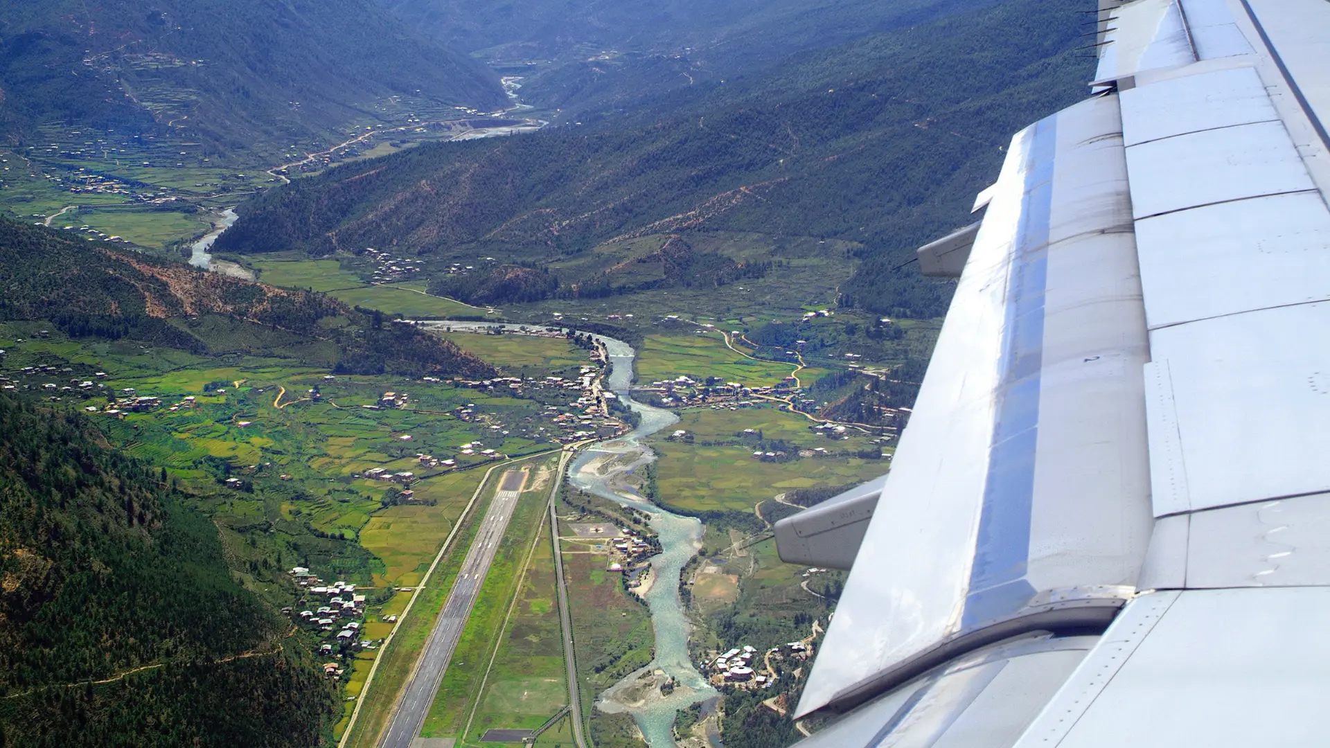 Druk Air plane landing in Paro valley