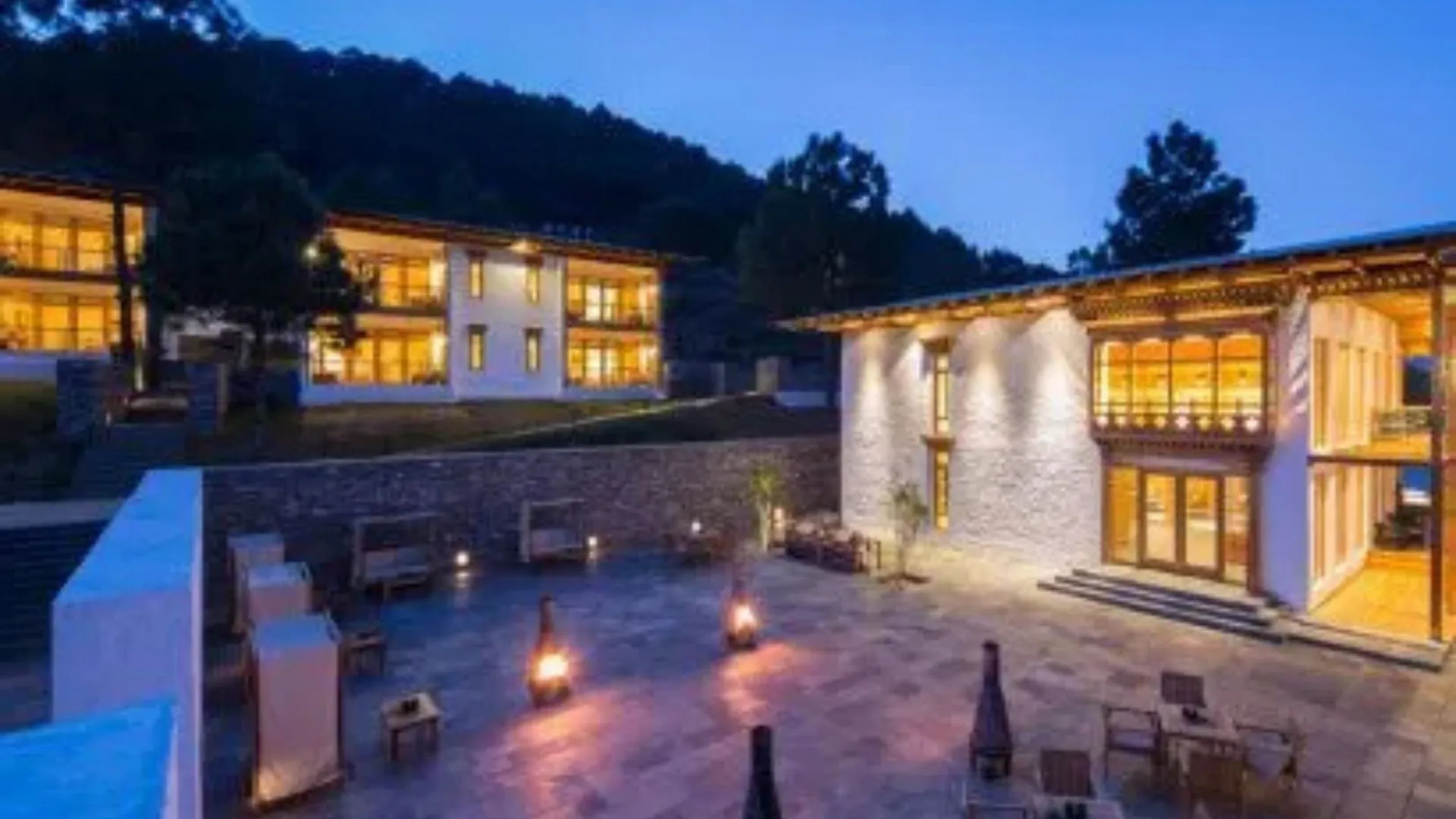 Luxury Resort Stays with Himalayan Views in Bhutan